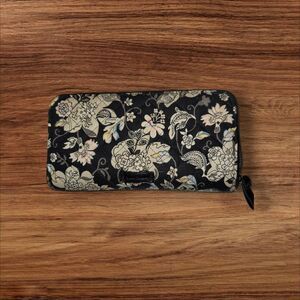 Vera Bradley Zip Around Black Floral